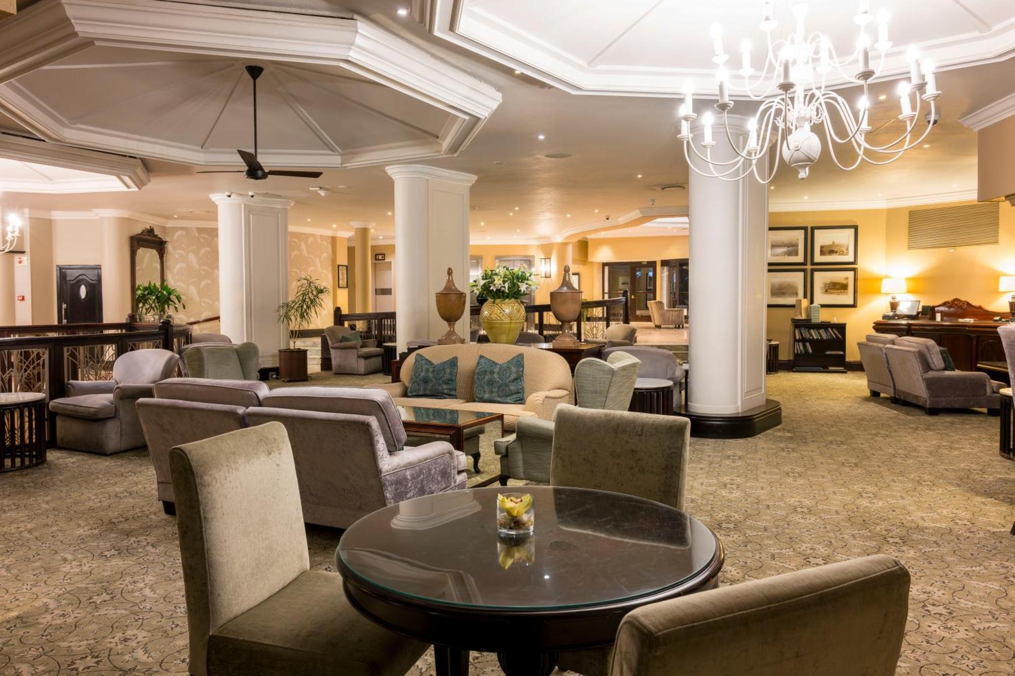 Beverly Hills Durban Dış mekan fotoğraf The interior of the hotel