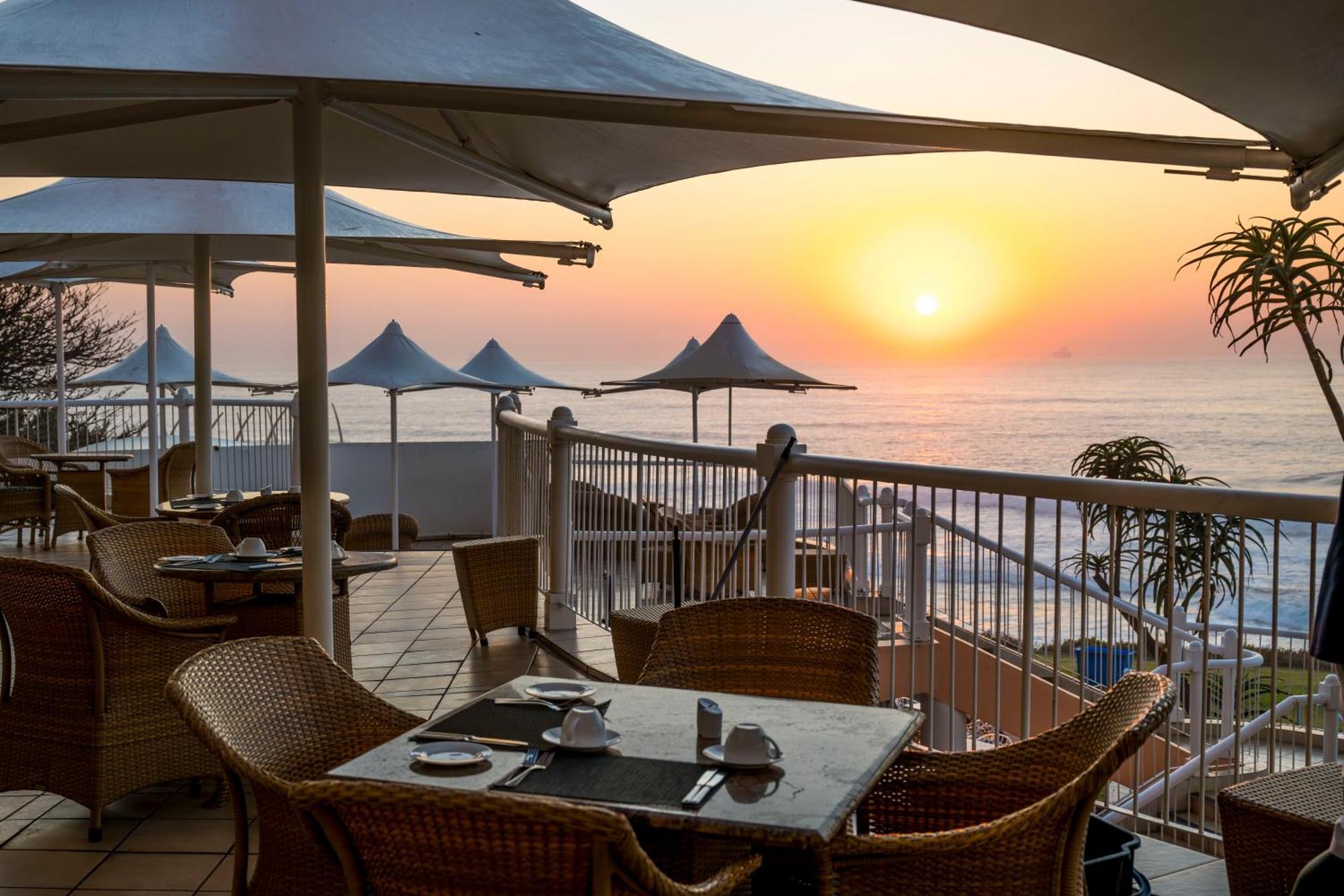 Beverly Hills Durban Dış mekan fotoğraf Sunset at the Cape of Good Hope
